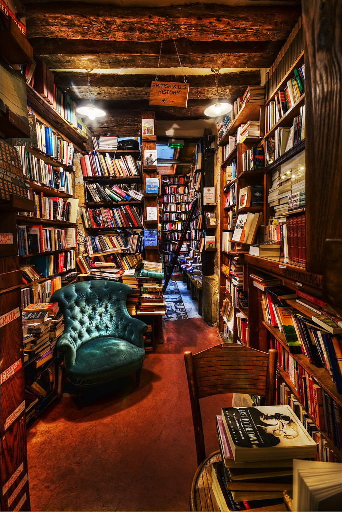shakespeare-and-company-685x1024