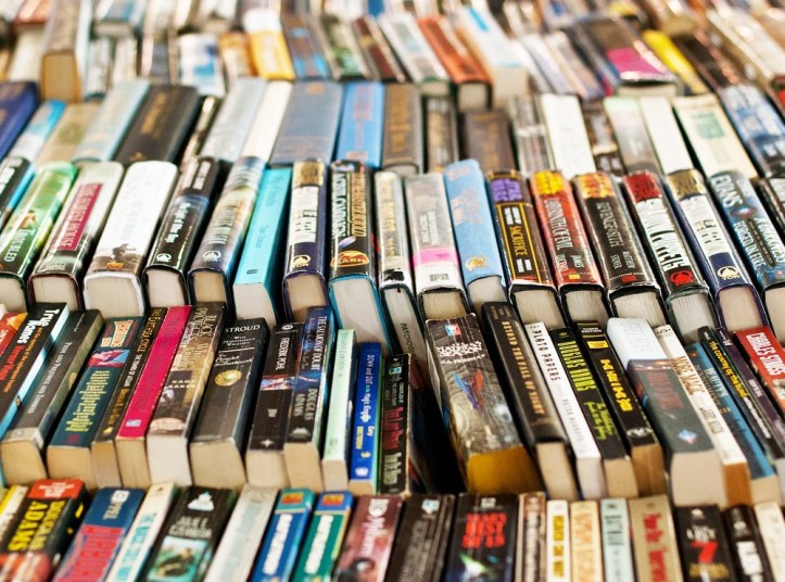 ways-to-get-over-a-reading-slump