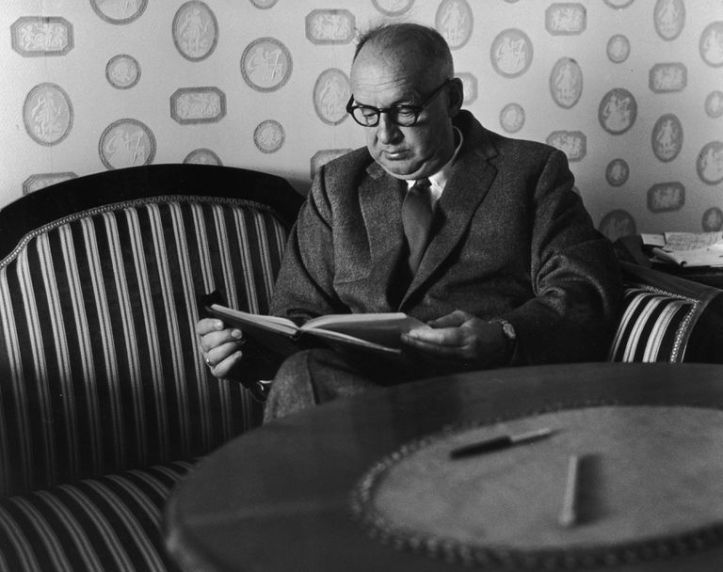 vladimir-nabokov-3209397-fb1cdbb118734ce2a2e95a094a5ebf0e