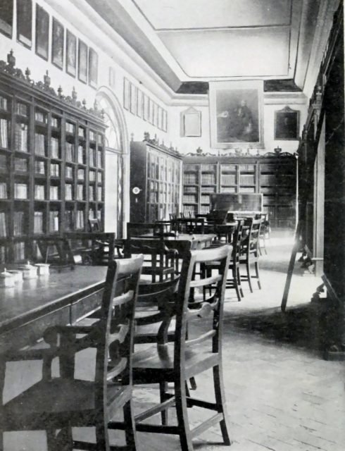 bibliotheca_columbina_interior-490x640-1