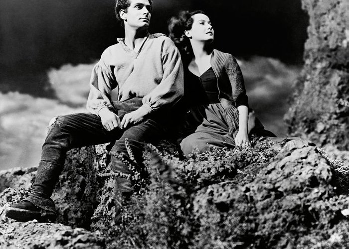 1-laurence-olivier-and-merle-oberon-in-wuthering-heights-1939-album
